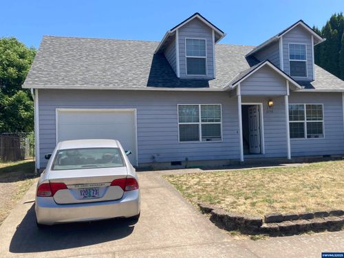 2759 S 12th St, Lebanon, OR, 97355 | Card Image