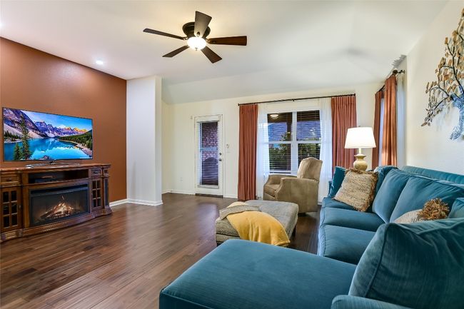 18708 Moreto Loop, House other with 3 bedrooms, 2 bathrooms and 4 parking in Pflugerville TX | Image 19