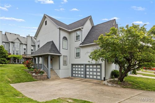 1-898 Westerfield Dr S, Weldon Spring, MO, 63304-8205 | Card Image
