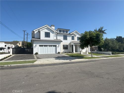 3312 Kenilworth Dr, Rossmoor, CA, 90720-3840 | Card Image