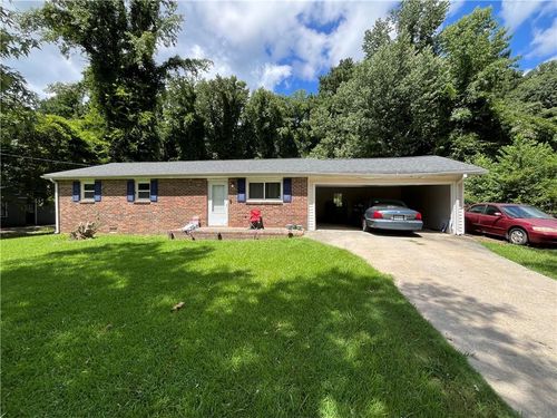 8621 Hickory Ln, Lithia Springs, GA, 30122-3416 | Card Image