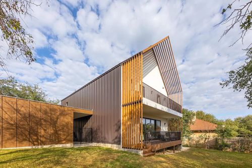 2105 Crazyhorse Pass, Austin, TX, 78734-2803 | Card Image