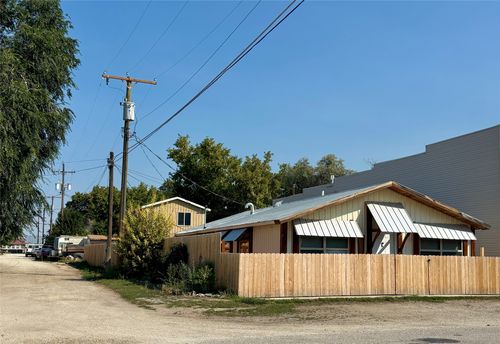 292 W Second St Street, Corvallis, MT, 59828 | Card Image