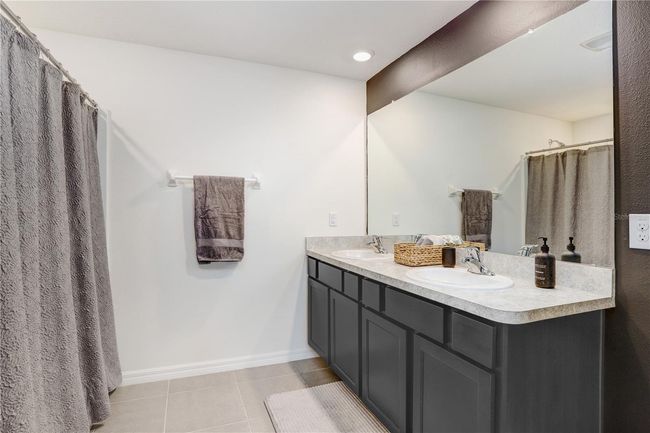 7929 Sail Clover Ln, House other with 3 bedrooms, 2 bathrooms and null parking in ZEPHYRHILLS FL | Image 13
