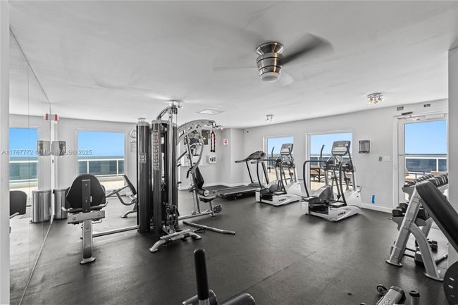 APT-1806 - 2841 N Ocean Blvd, Condo with 2 bedrooms, 2 bathrooms and null parking in Fort Lauderdale FL | Image 38