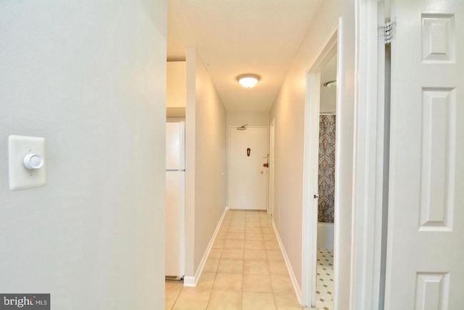 APT-1009 - 4600 S Four Mile Run Dr, Condo with 0 bedrooms, 1 bathrooms and null parking in ARLINGTON VA | Image 9
