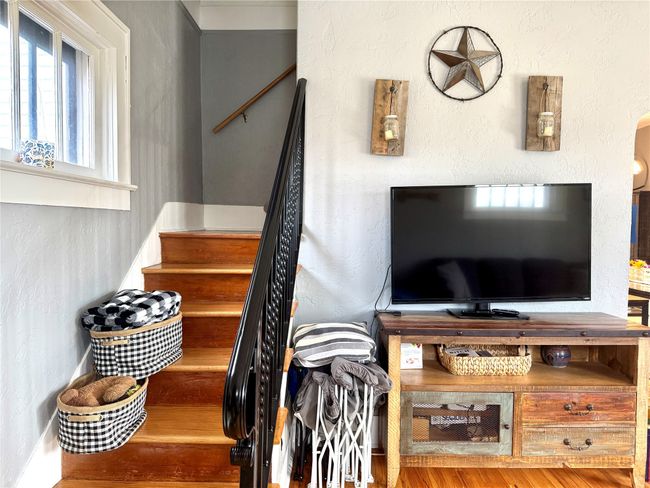 Staircase with wood finished floors | Image 16