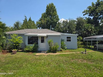 703 Michigan Avenue, House other with 2 bedrooms, 2 bathrooms and null parking in Lynn Haven FL | Image 1