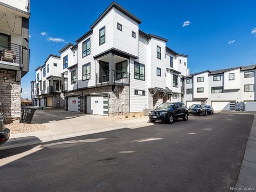 2-2020 S Holly St, Denver, CO, 80222 | Card Image