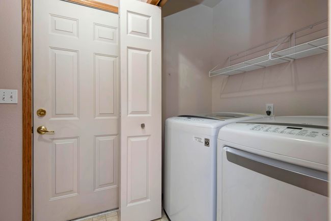 Washer & Dryer Included | Image 23