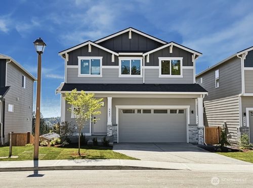 2067 Ne Norseman Way, Poulsbo, WA, 98370-6023 | Card Image