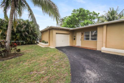 6841 24th Ct, Sunrise, FL, 33313-2023 | Card Image