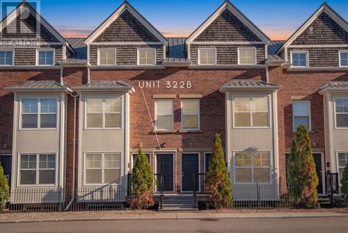 322b Queen St, Charlottetown, PE, C1A4C3 | Card Image