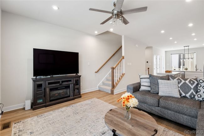 1665 Ewing Park Loop, Townhouse with 3 bedrooms, 4 bathrooms and null parking in Midlothian VA | Image 6