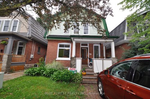 30 Yale St, London, ON, N6A3Y4 | Card Image