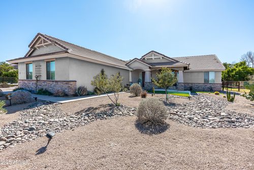 18637 E Flintlock Dr, Queen Creek, AZ, 85142-4122 | Card Image