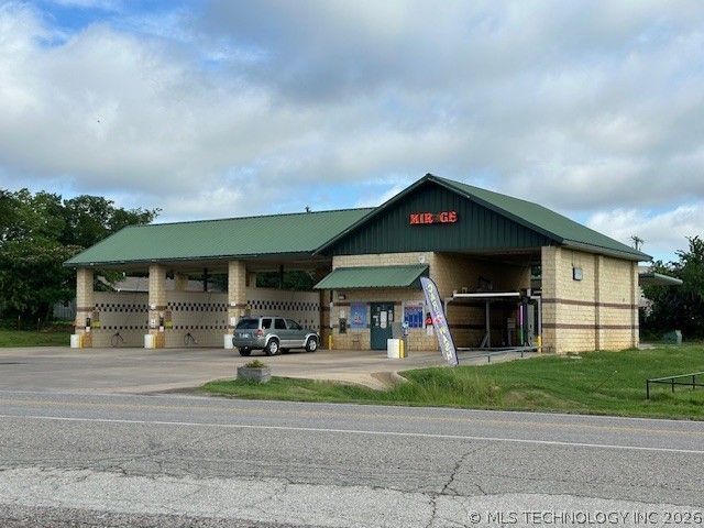Commercial Sale in Kingston