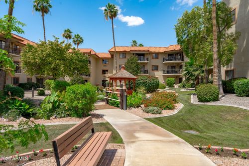 c109-10330 W Thunderbird Blvd, Sun City, AZ, 85351-3040 | Card Image