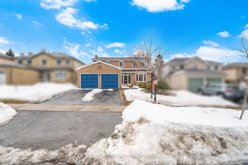 782 Aspen Rd, Pickering, ON, L1V3S3 | Card Image