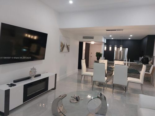 apt-1721-3180 S Ocean Dr, Hallandale Beach, FL, 33009-7246 | Card Image