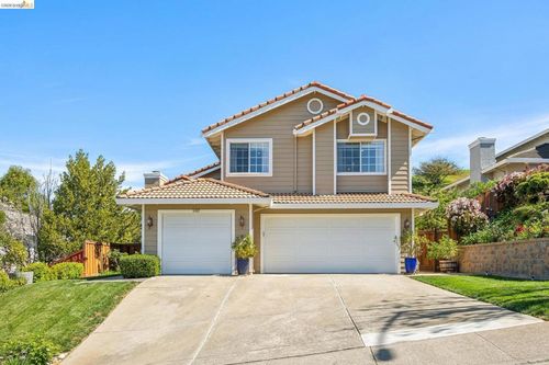 5362 Saddleback Ct, Richmond, CA, 94803-3880 | Card Image