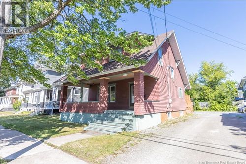 73 John St, Moncton, NB, E1C2H2 | Card Image