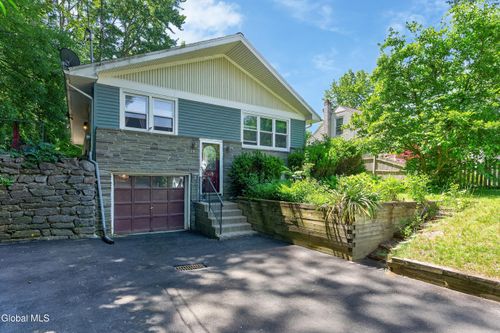 79 Willow Street, Guilderland, NY, 12084 | Card Image