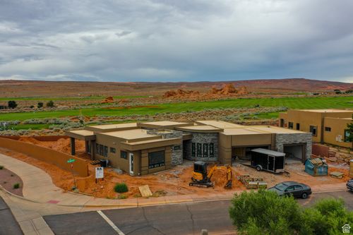 5435 W Sand Ridge Dr, Hurricane, UT, 84737-7787 | Card Image