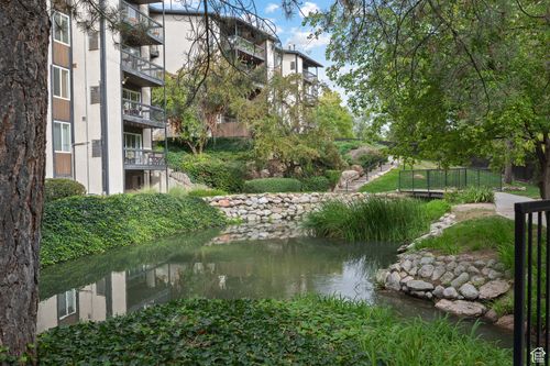 apt-190-4979 S Eastridge Ln, Murray, UT, 84117-5755 | Card Image