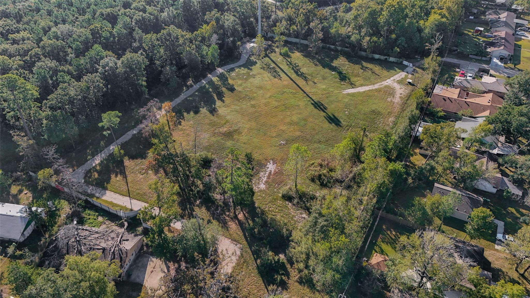 Land in Houston 4