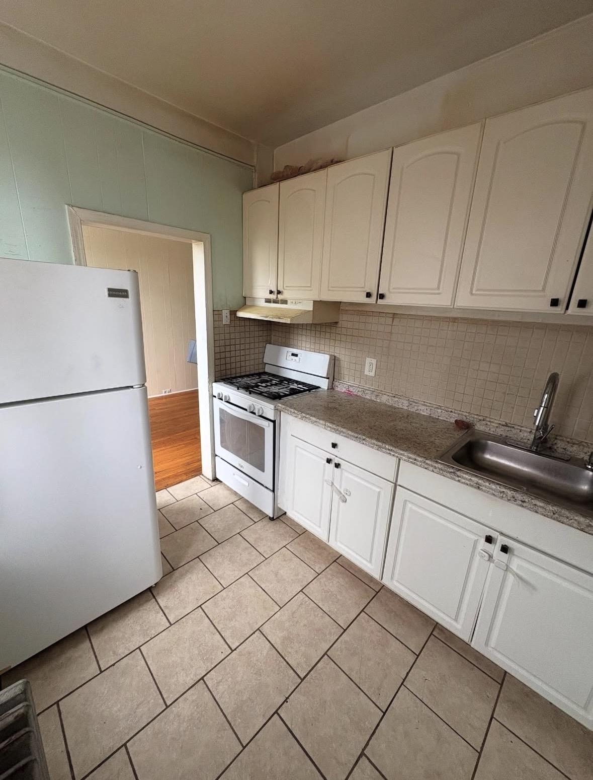 Residential Lease in JC, Journal Square 2