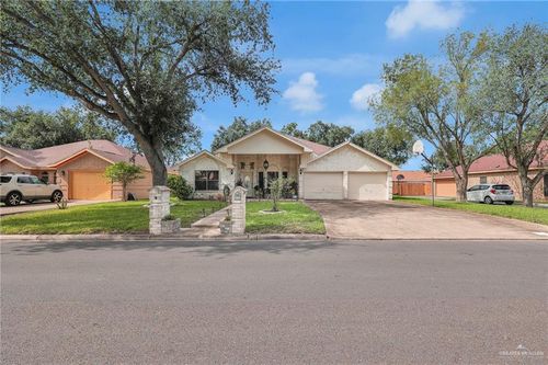 1902 E 24th St, Mission, TX, 78574-7929 | Card Image