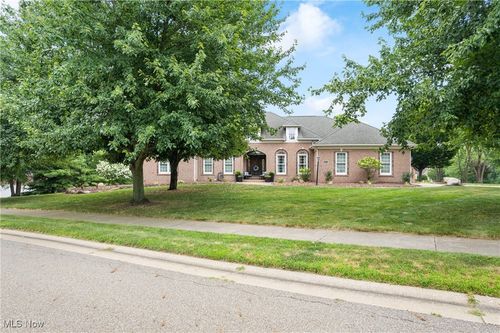 1573 Lancaster Gate Se, Canton, OH, 44709-4800 | Card Image