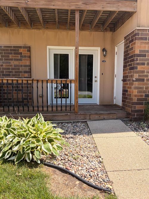 3 27th St, Spirit Lake, IA, 51360-1875 | Card Image