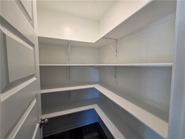 618 N Bates St, House other with 3 bedrooms, 2 bathrooms and null parking in Adrian MO | Image 6