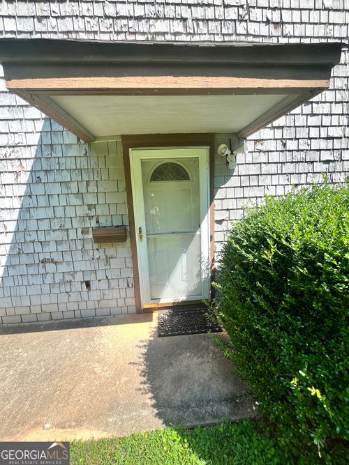 91 Willowick Dr, Lithonia, GA, 30038-1700 | Card Image