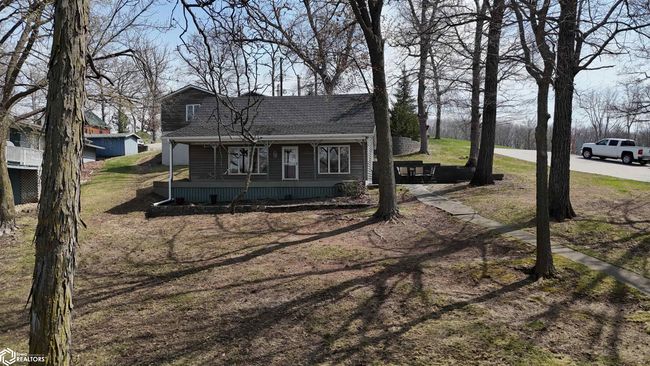 111 Cottage Ln, House other with 3 bedrooms, 2 bathrooms and null parking in Montezuma IA | Image 6