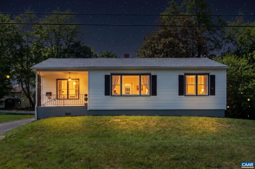 720 Cherry Hill Dr, Staunton, VA, 24401 | Card Image