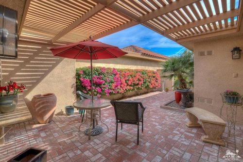 48 Palma Dr, Rancho Mirage, CA, 92270-3844 | Card Image