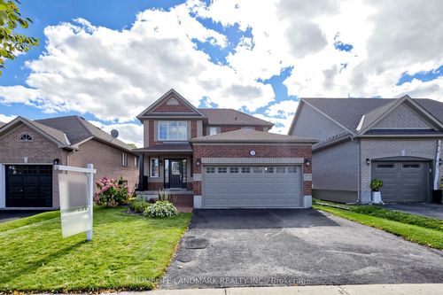 109 Tunbridge Rd, Barrie, ON, L4M6T1 | Card Image
