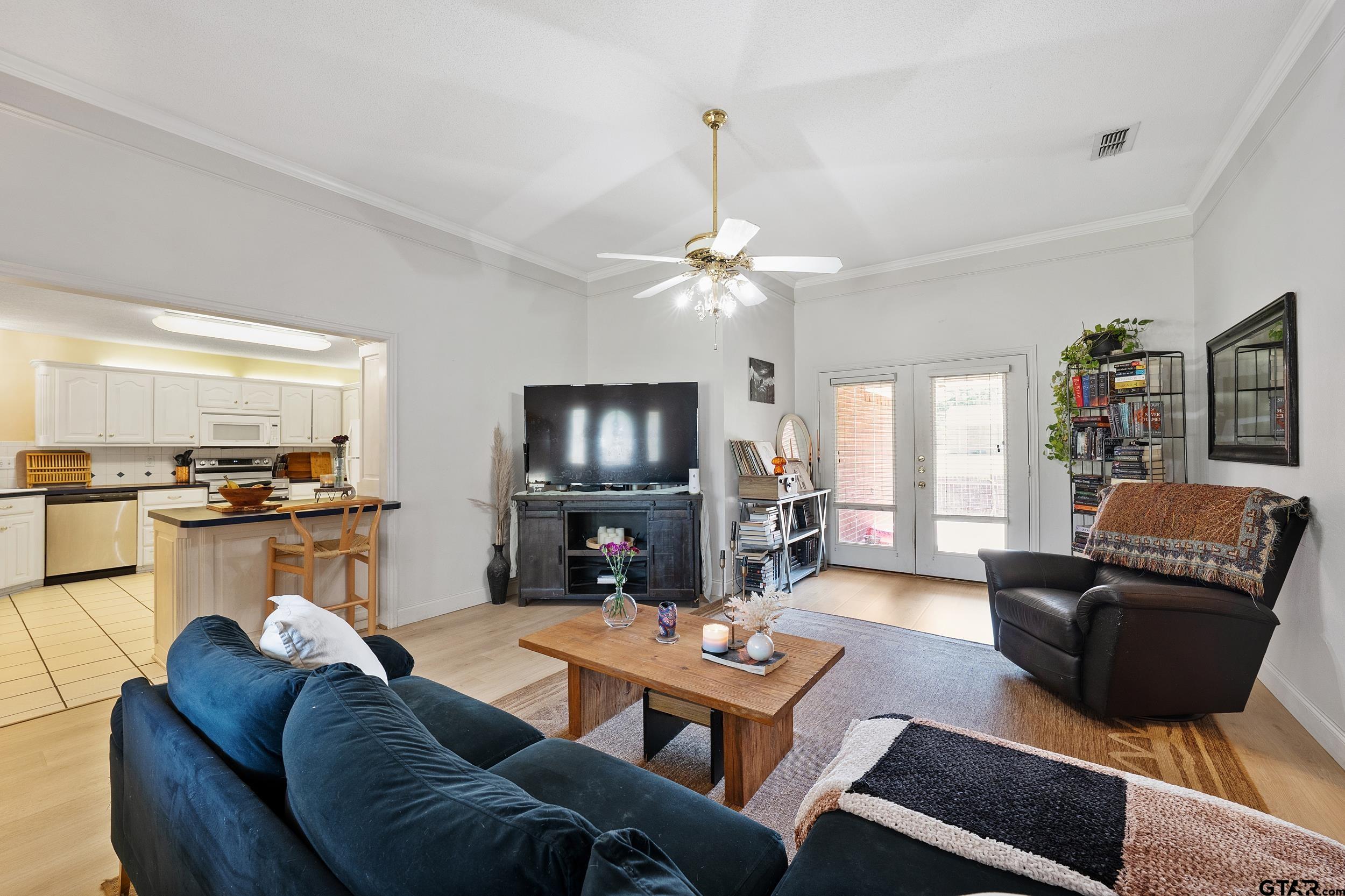 Residential in Lindale 3