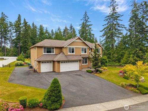 8010 Wenatchee Pl Nw, Silverdale, WA, 98383-6307 | Card Image