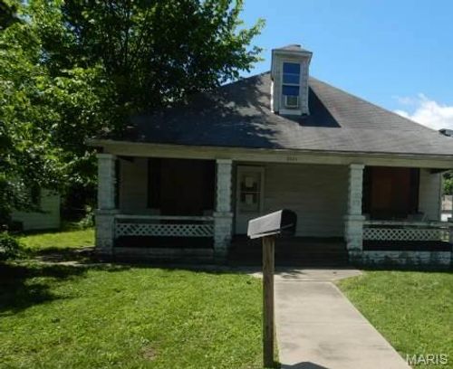6024 W B Street, Belleville, IL, 62223 | Card Image