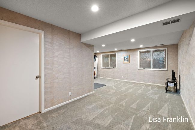 Daylight windows in LL | Image 40