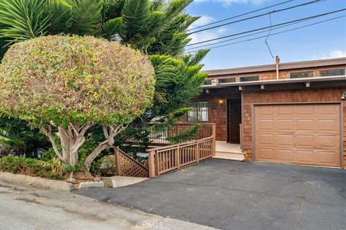 2675 Juniper Ave, Morro Bay, CA, 93442-1767 | Card Image