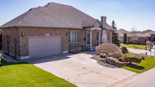 6 Muirfield Trail, Welland, ON, L3B6G7 | Card Image