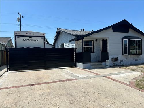1260 E Turin Ave, Anaheim, CA, 92805 | Card Image