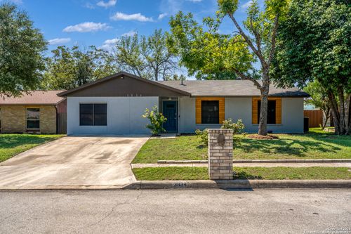3834 Pipers Crest St, San Antonio, TX, 78251-1609 | Card Image