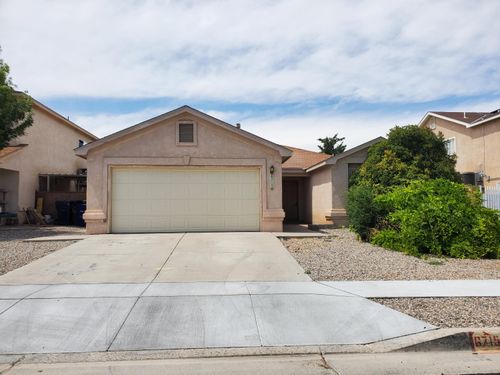6715 Silkwood Ave Nw, Albuquerque, NM, 87121-8864 | Card Image