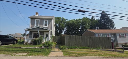221 Lea St, Munhall, PA, 15120 | Card Image
